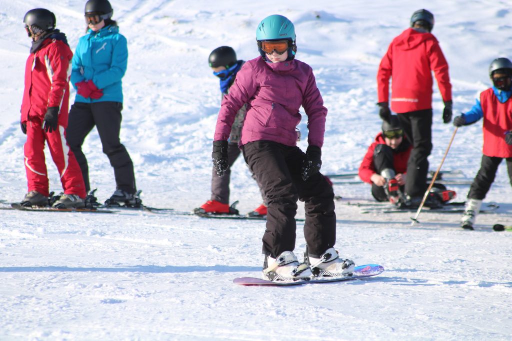 Snowboard lessons aviemore