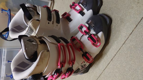 Second hand ski touring boots